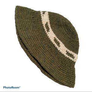 Vintage Women’s Green & White Cloche Style Hat